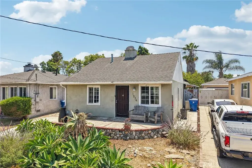 1534 W 213th, Los Angeles, CA 90501 - #1