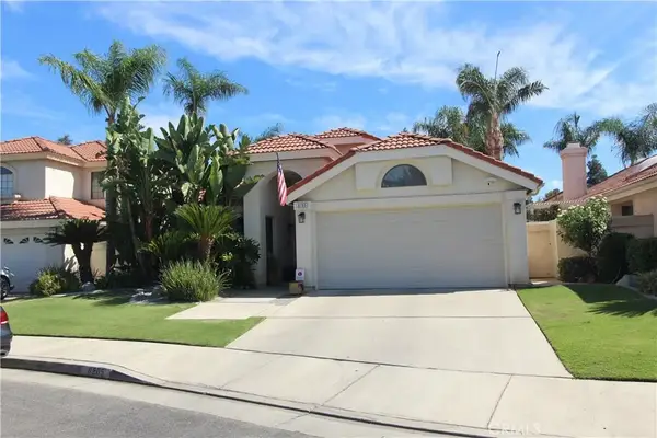 8205 New Castle Street, Bakersfield, CA 93311