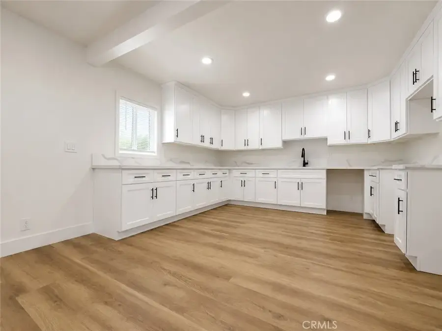 10807 Dumond, Bloomington, CA 92316 - #2