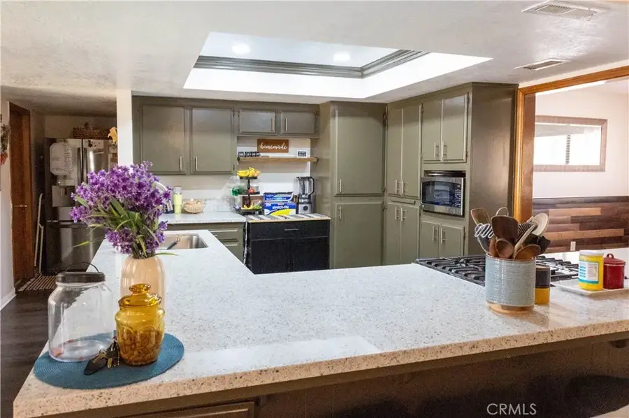 15078 Cactus, Hesperia, CA 92345 - #2