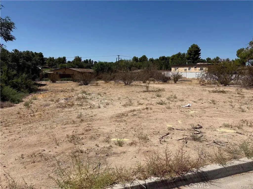 16333 Molino, Victorville, CA 92395 - #1