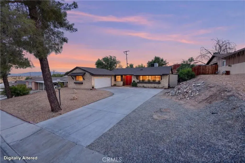 16429 Avalon Avenue, Victorville, CA 92395 - #1