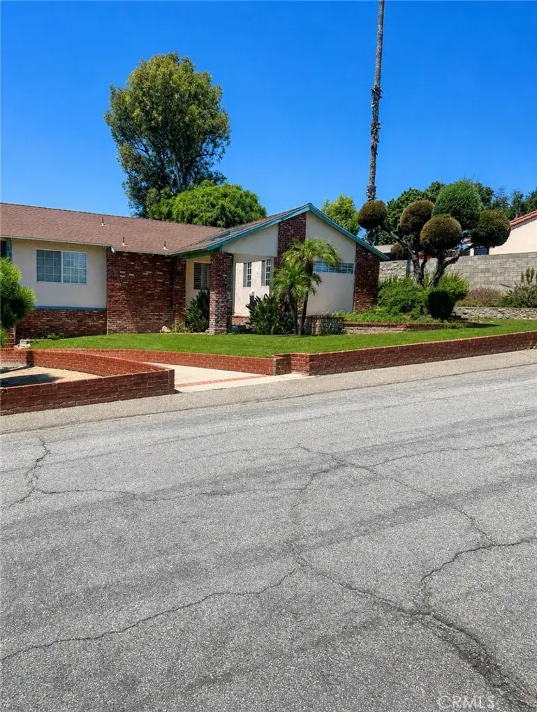 1231 Meadowland, La Habra Heights, CA 90631 - #2