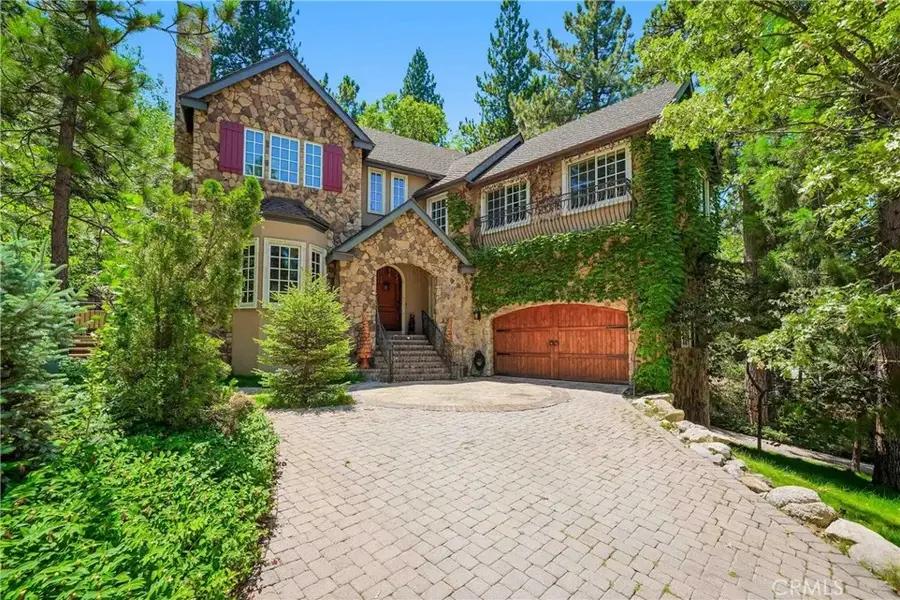 30151 Skyline, Running Springs, CA 92382 - #2