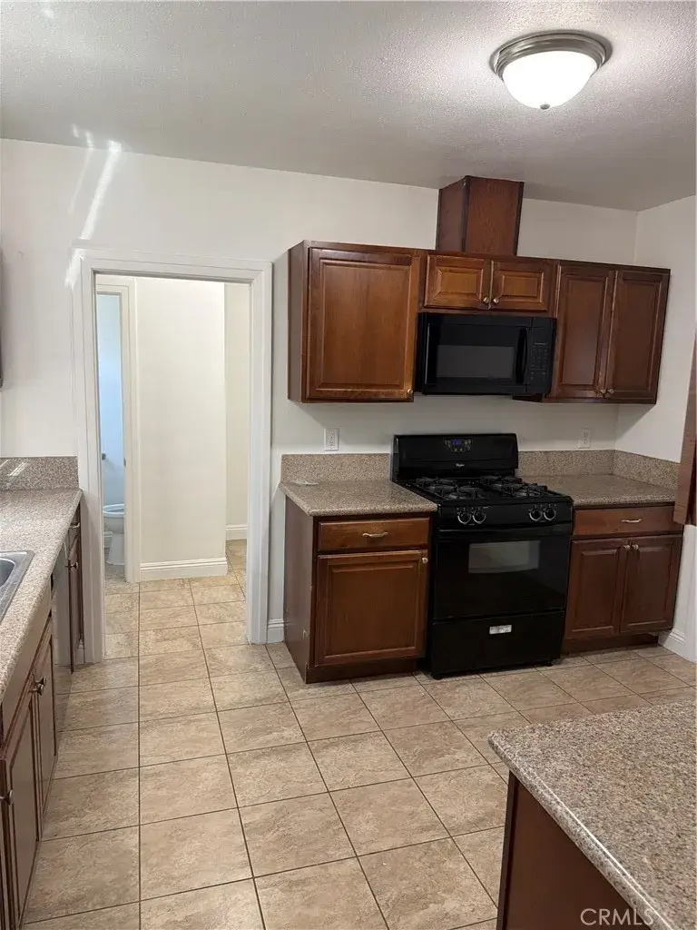 3433 Lowell, Los Angeles, CA 90032 - #3