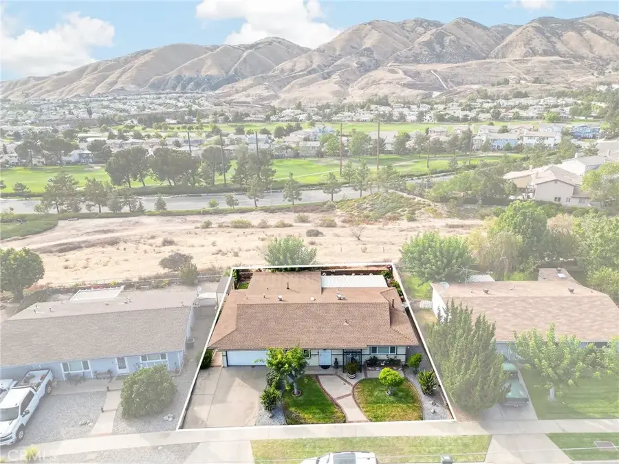 11918 Peach Tree Road, Yucaipa, CA 92399 - #2