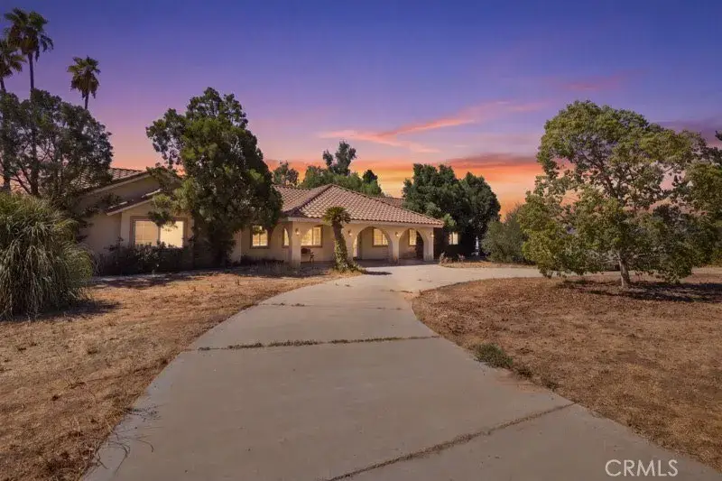 18551 Warren Road, Riverside, CA 92508 - #1