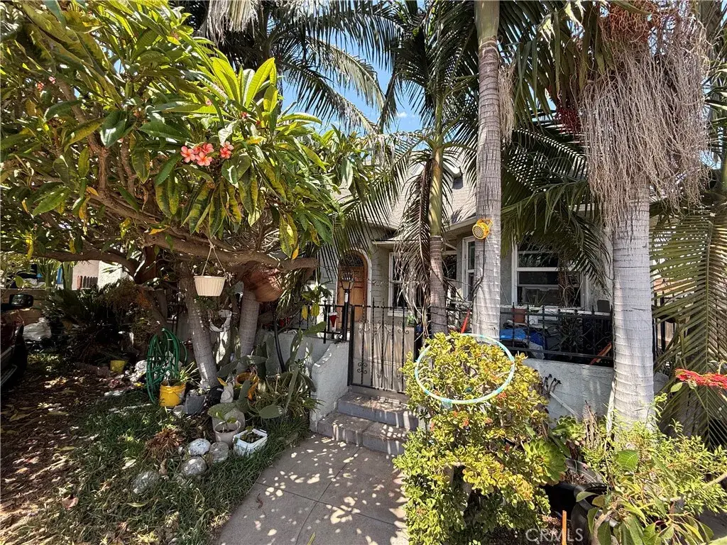 2527 Flower Street, Huntington Park, CA 90255 - #1