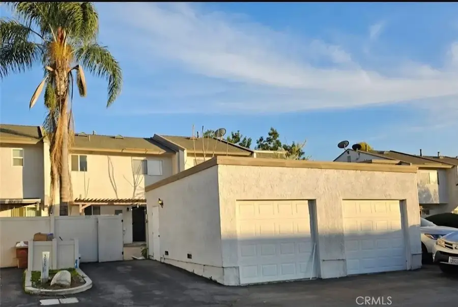 1015 Clark, Riverside, CA 92501 - #3