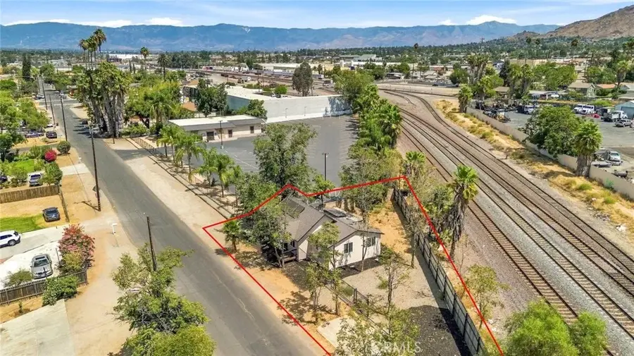 434 Highland, Riverside, CA 92507 - #3