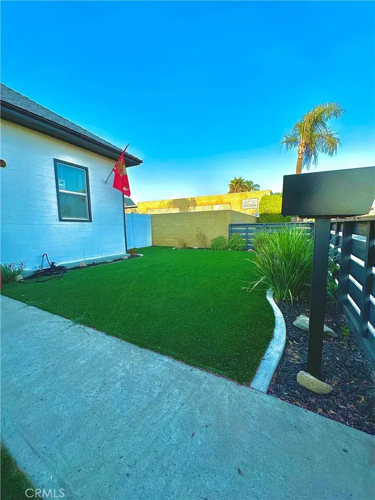 217 E Stuart, Redlands, CA 92374 - #3