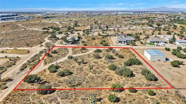 7879 Outpost, Oak Hills, CA 92344