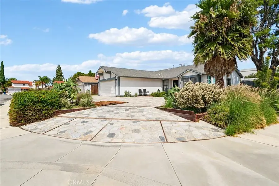 4535 Albion Dr, Riverside, CA 92503 - #2