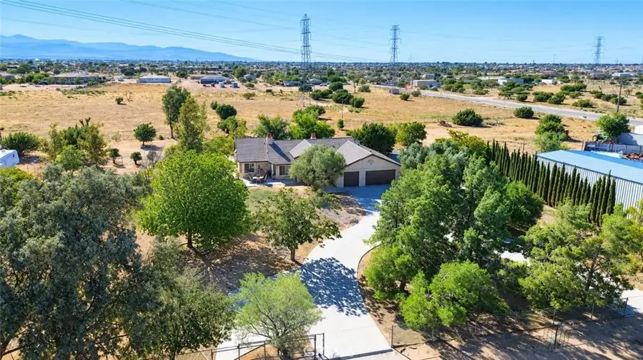 8026 Primrose Avenue, Oak Hills, CA 92344 - #3