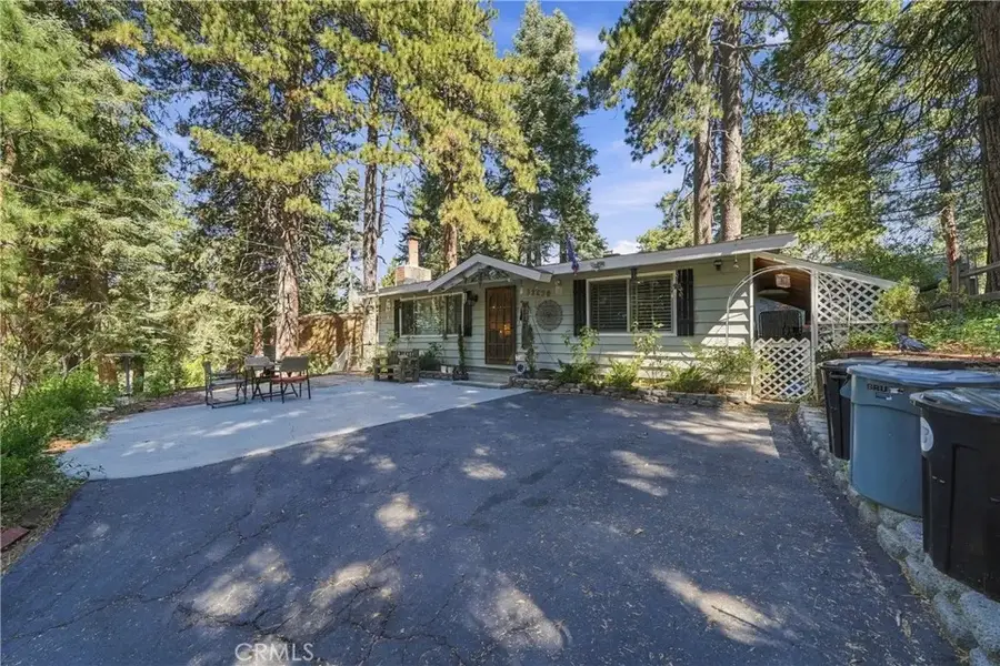 31430 Frontier, Running Springs, CA 92382 - #2