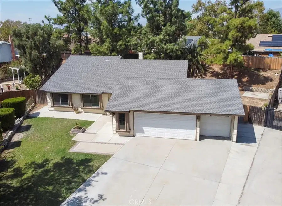 2395 Marigold, San Bernardino, CA 92407 - #2