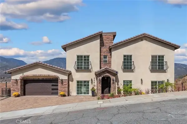 5591 N Pinnacle Lane, San Bernardino, CA 92407
