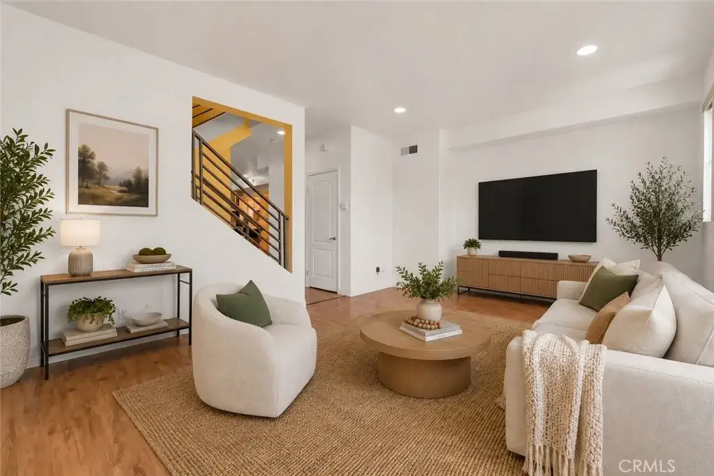 11622 Oxnard Street, North Hollywood, CA 91606 - #1