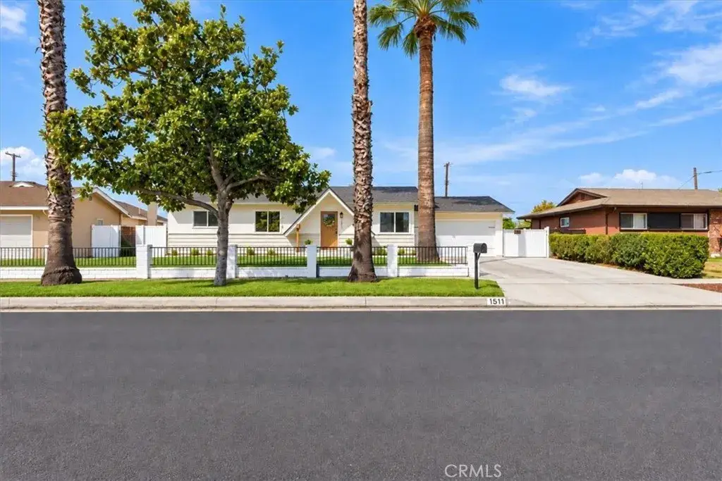 1511 Nearglen Avenue, Glendora, CA 91740 - #1