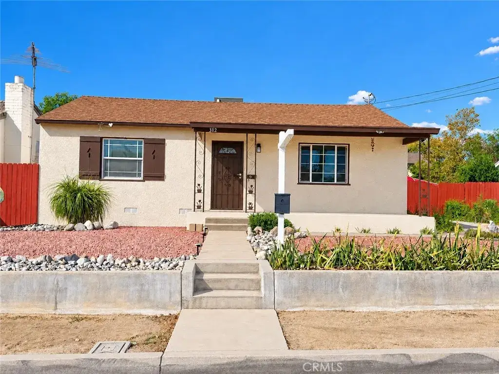 312 W Lugonia, Redlands, CA 92374 - #1