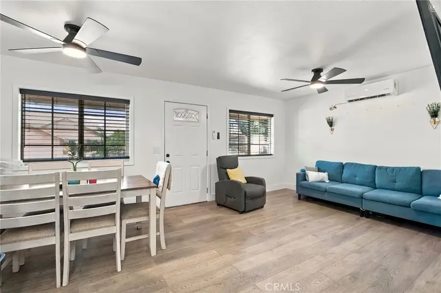 5510 Roosevelt Avenue, Santa Ana, CA 92703 - #3
