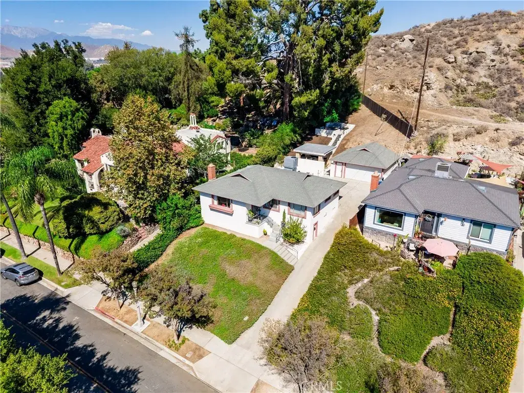 4351 Houghton, Riverside, CA 92501 - #1