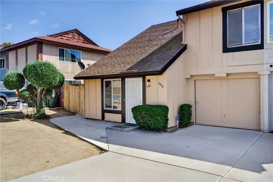 6898 John, Riverside, CA 92509 - #2