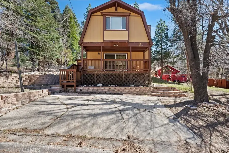 32799 Badger Ln, Running Springs, CA 92382 - #2