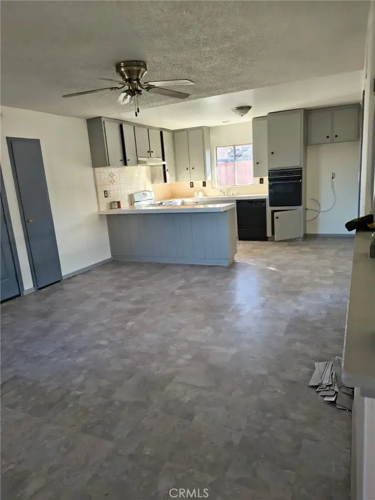 15766 La Paz Drive, Victorville, CA 92395 - #3