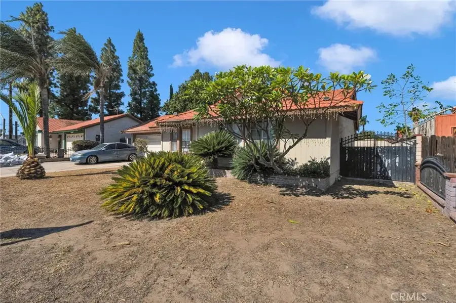 1282 W Hawthorne, Bloomington, CA 92316 - #3