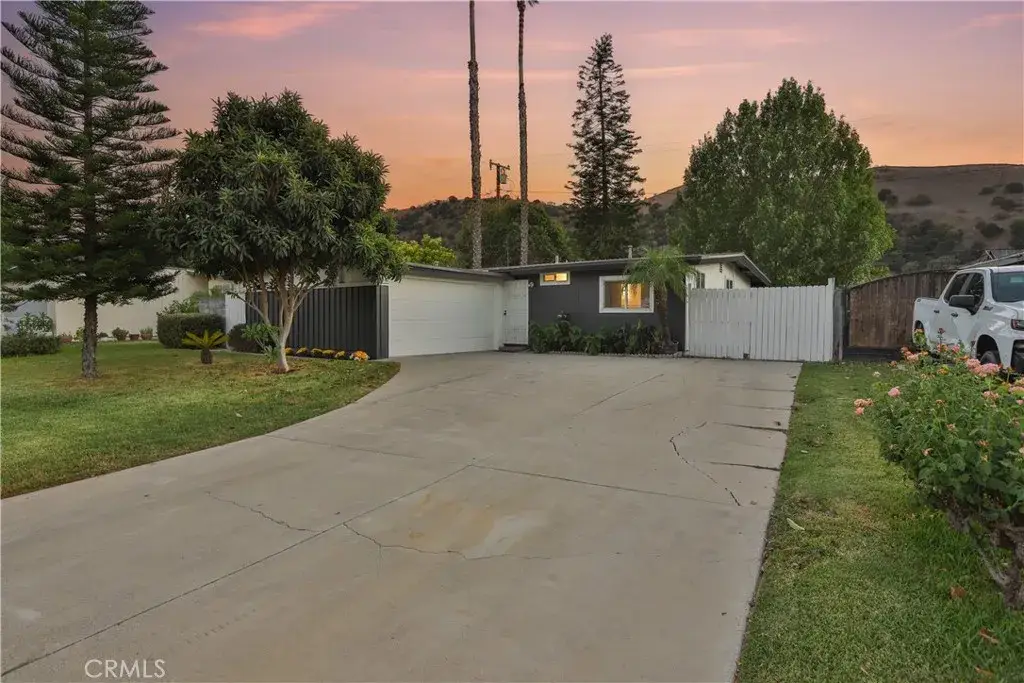 1930 W 9th, Pomona, CA 91766 - #1
