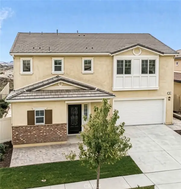 53 Country Club, Calimesa, CA 92320