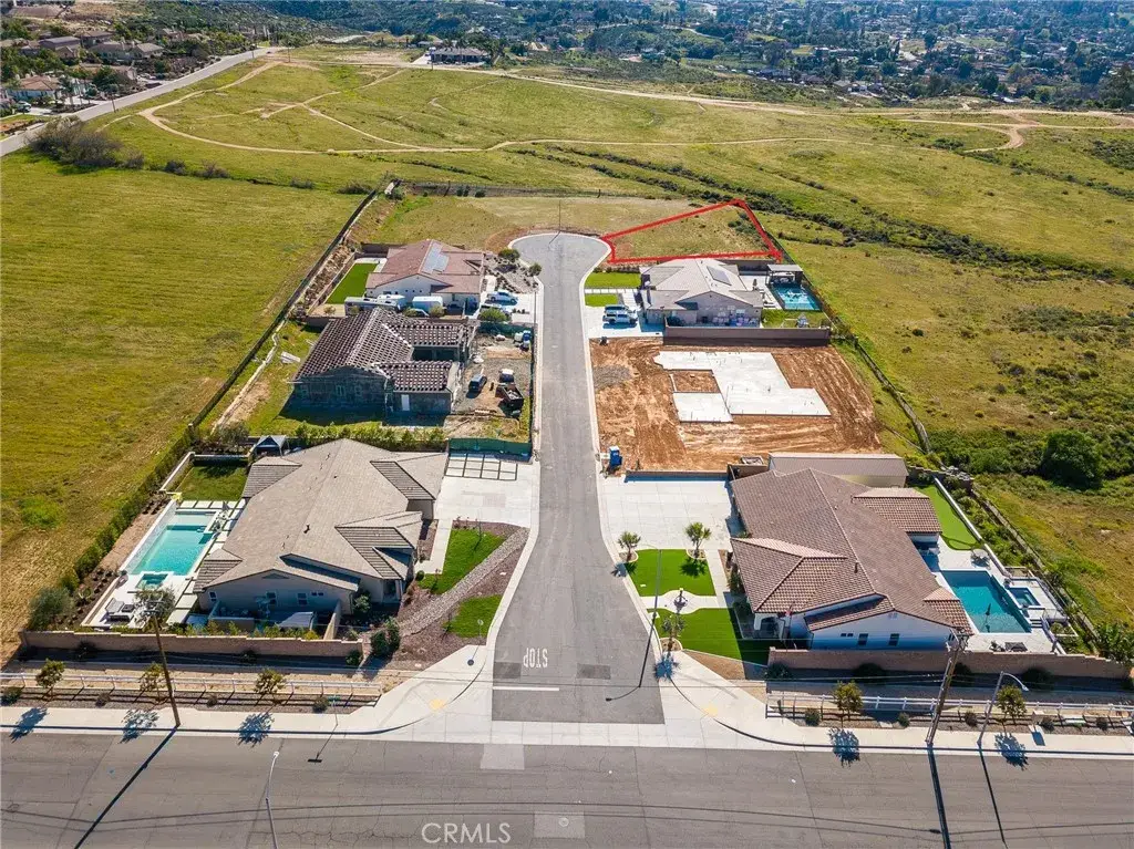 7945 Featherstone, Riverside, CA 92506 - #1