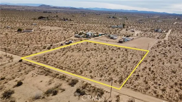 56679 Cone, Landers, CA 92285