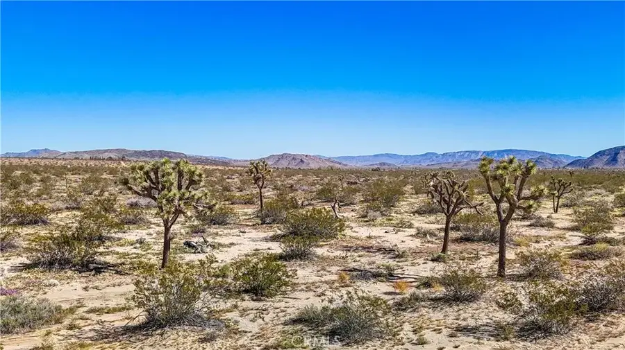 57645 Reche, Landers, CA 92285 - Image #2