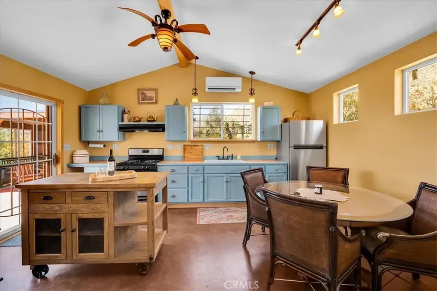 50171 Aspen Drive, Morongo Valley, CA 92256 - Image #3