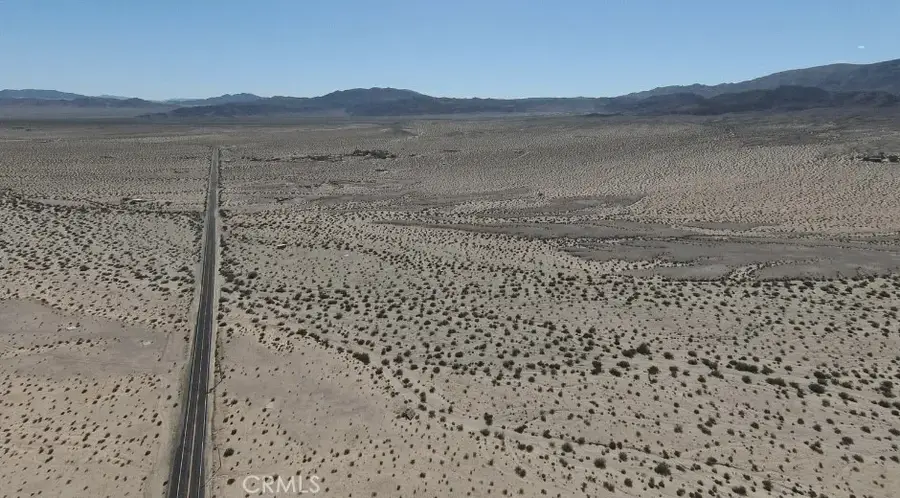 6784 Sand Pit Ranch Rd, Twentynine Palms Yucca Valley, CA 92277 - Image #3