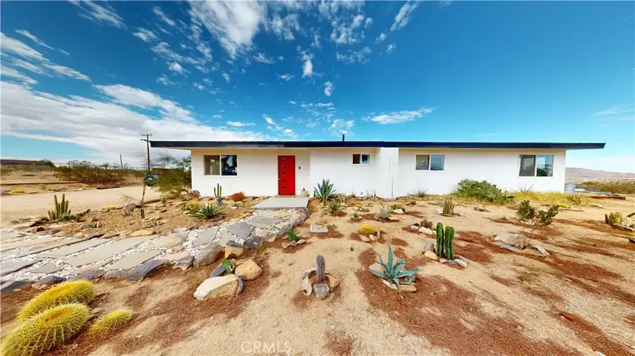 1271 Dakota, Landers, CA 92285 - Image #2