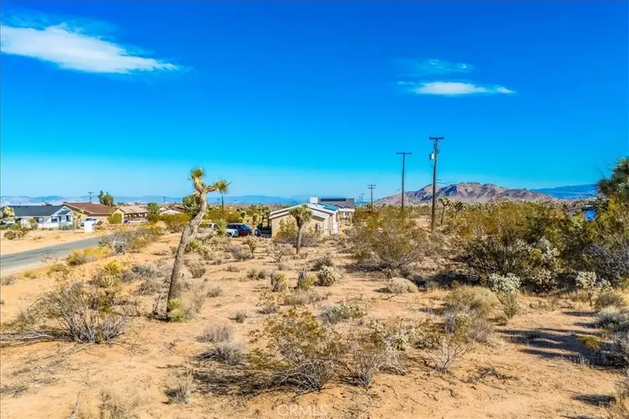3911 Lennox, Yucca Valley, CA 92284 - Image #3