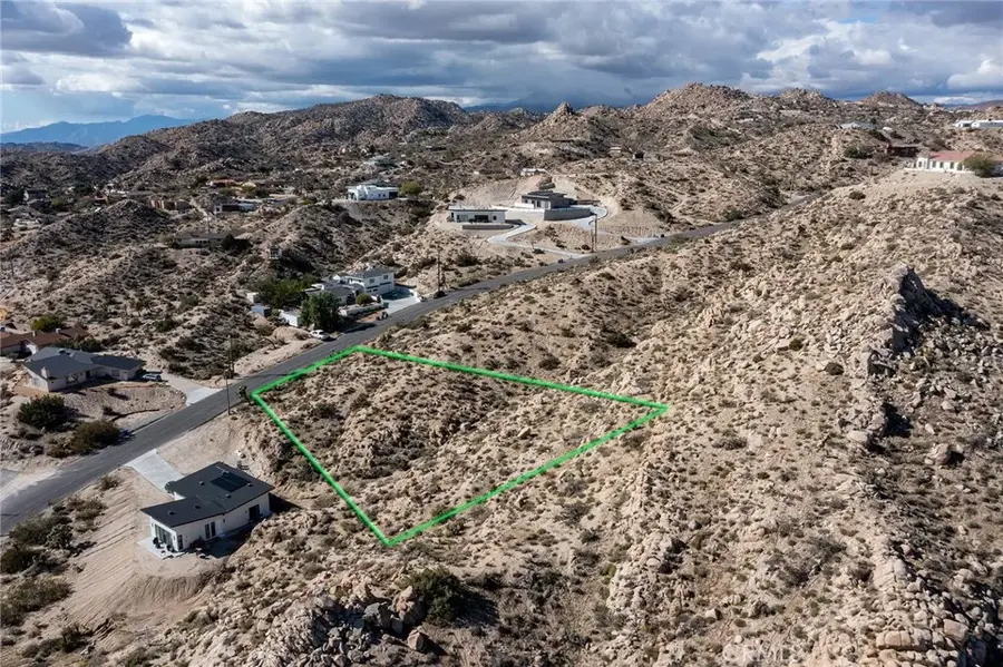 57154 Buena Suerte, Yucca Valley, CA 92284 - #3