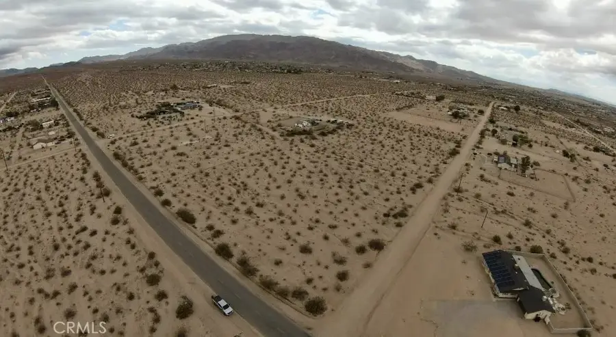 75301 Cottonwood, Twentynine Palms Yucca Valley, CA 92277 - Image #2