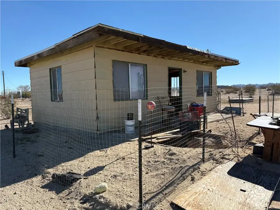 64815 Carot Road, Twentynine Palms Yucca Valley, CA 92284 - Image #2