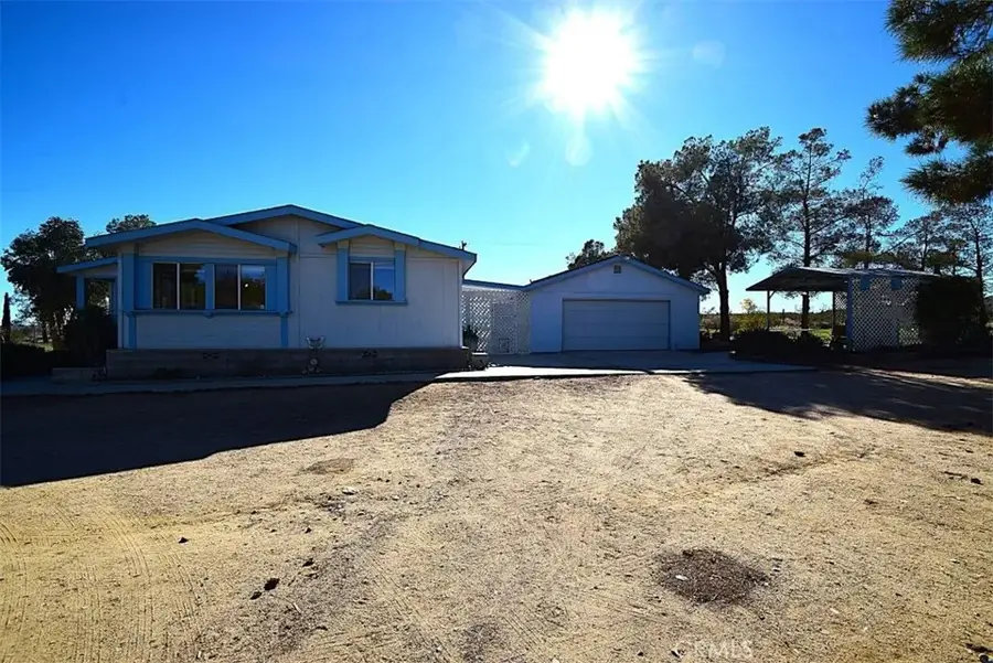 56788 Encantado, Landers, CA 92285 - Image #3