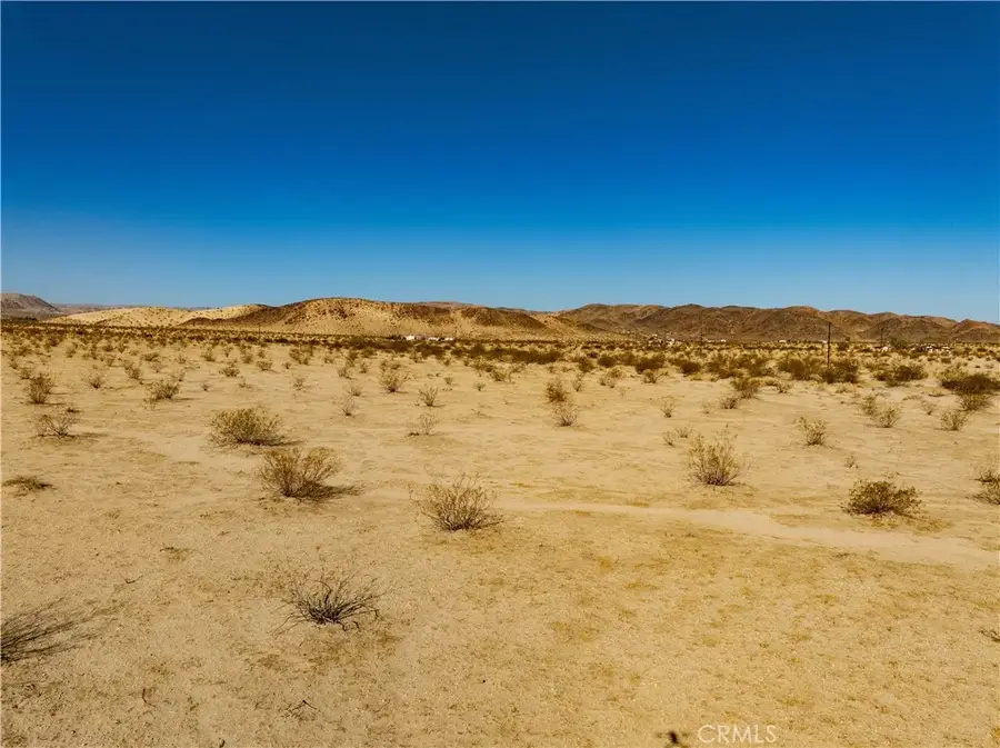 5226 Pearl Springs, Twentynine Palms, CA 92277 - Image #2