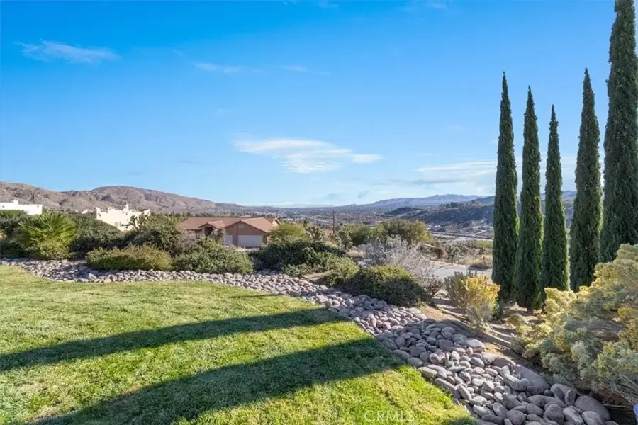 7636 Shafter, Yucca Valley, CA 92284 - Image #3