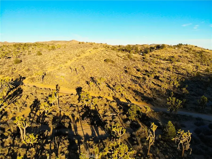 1531 Orion, Pioneertown, CA 92268 - Image #2