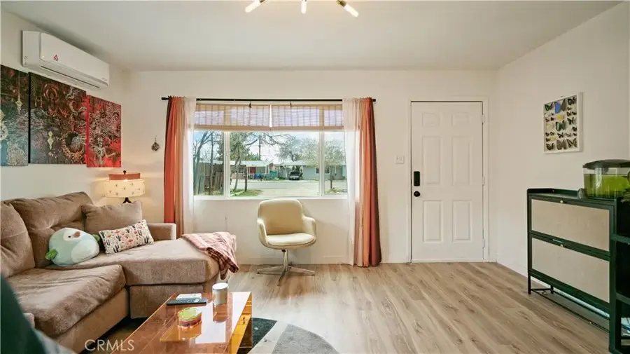 6972 Tamarisk Avenue, Yucca Valley, CA 92284 - #2