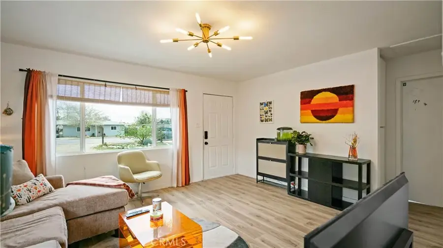 6972 Tamarisk Avenue, Yucca Valley, CA 92284 - #3