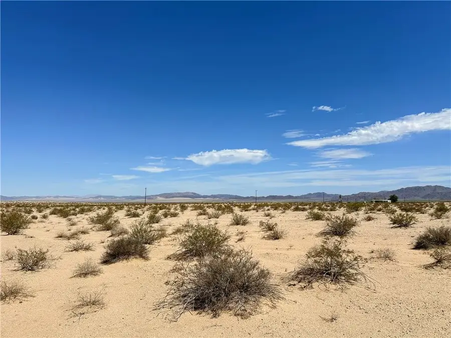 12 Cadiz, Twentynine Palms, CA 92277 - #2