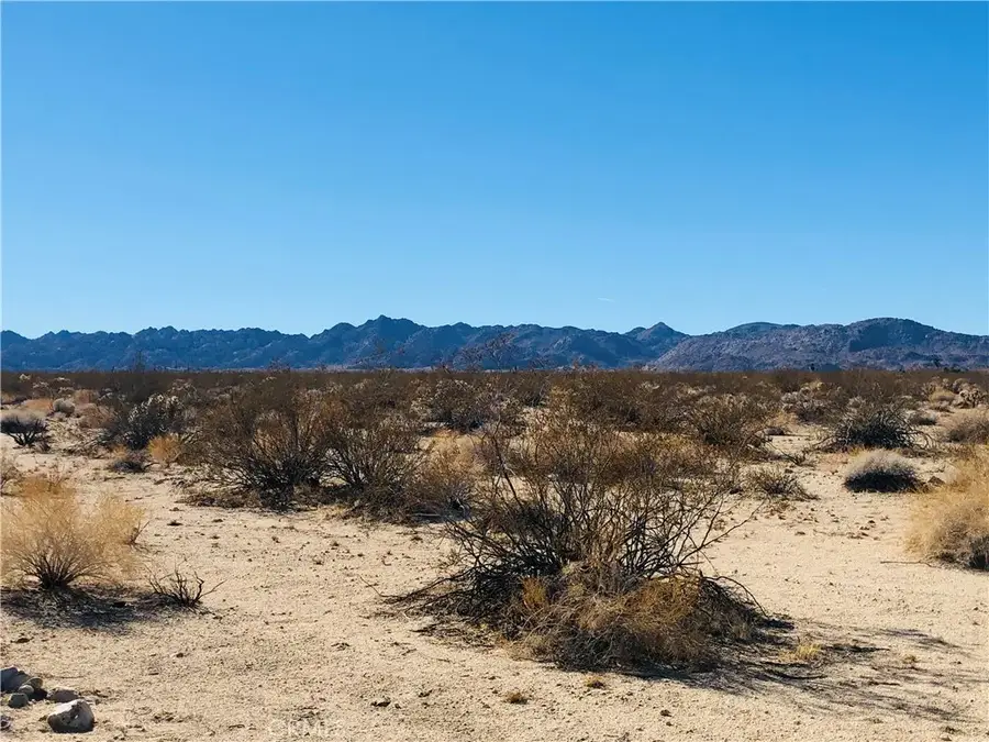 5 Appian, Venice, CA 92277 - #3